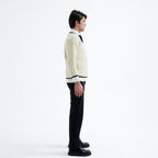 Signature V-neck Sweater