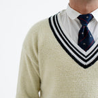 Signature V-neck Sweater