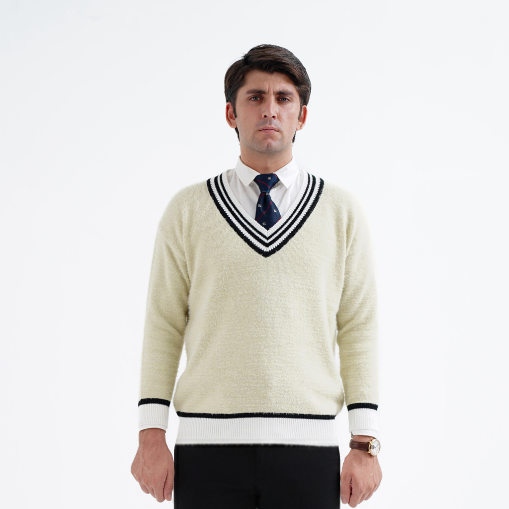 Signature V-neck Sweater